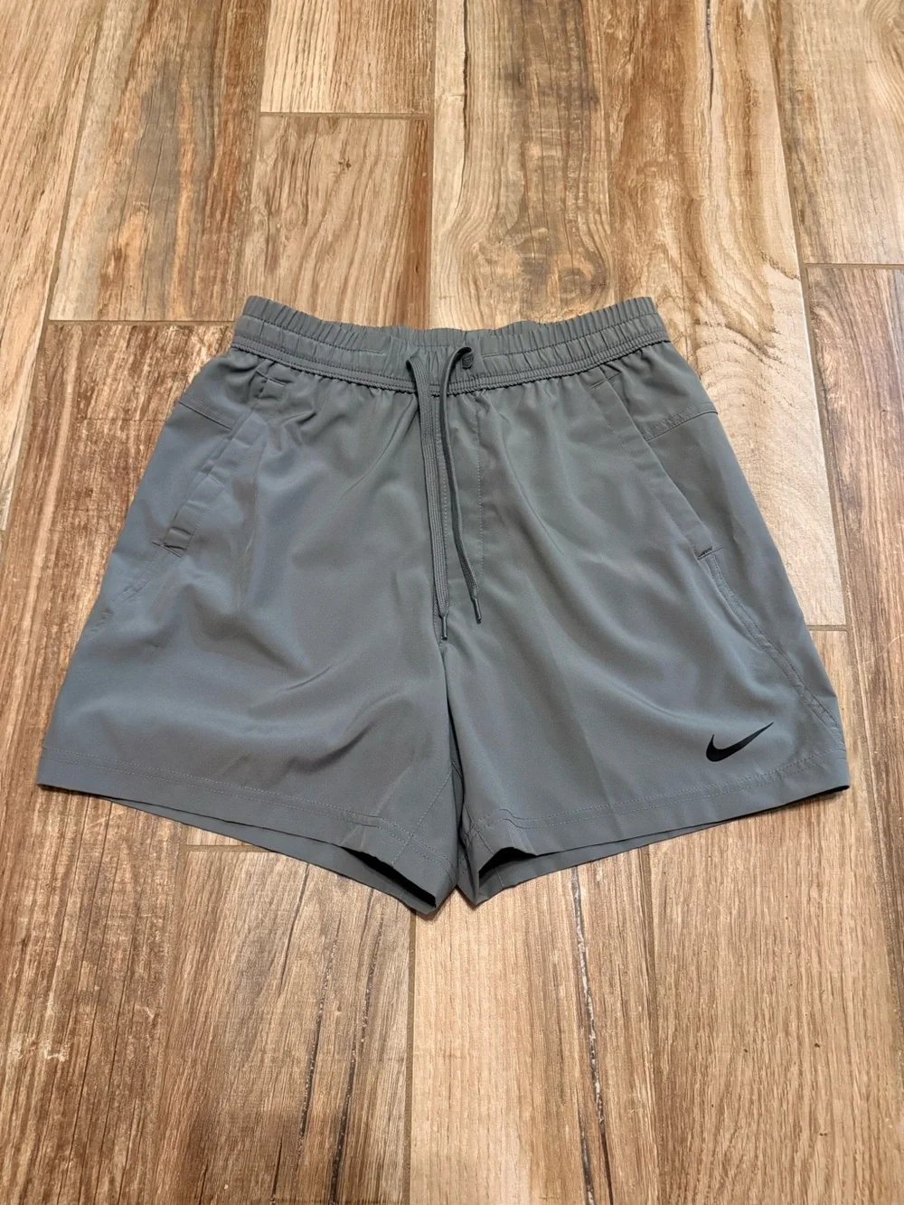 Nike Form Dri Fit 5 Inch Versatile Shorts